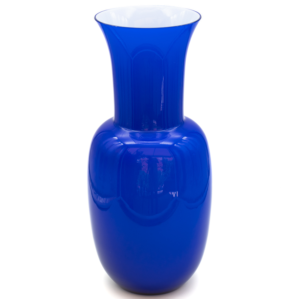 indigo amphora vase line